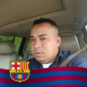 Meet your Posher, Manuel